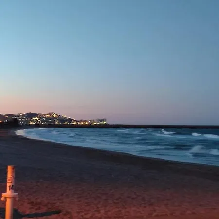 Vacaciones Con El Mediterraneo A Menos De 50 Metros *