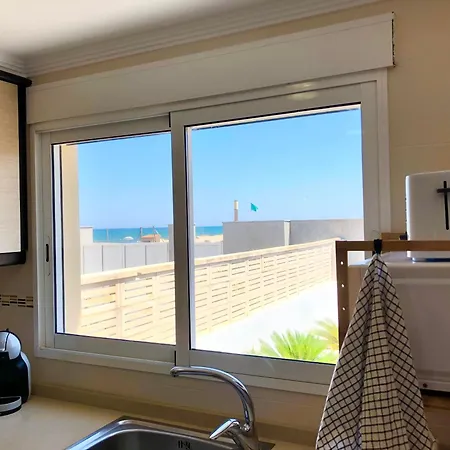 Vacaciones Con El Mediterraneo A Menos De 50 Metros Cullera